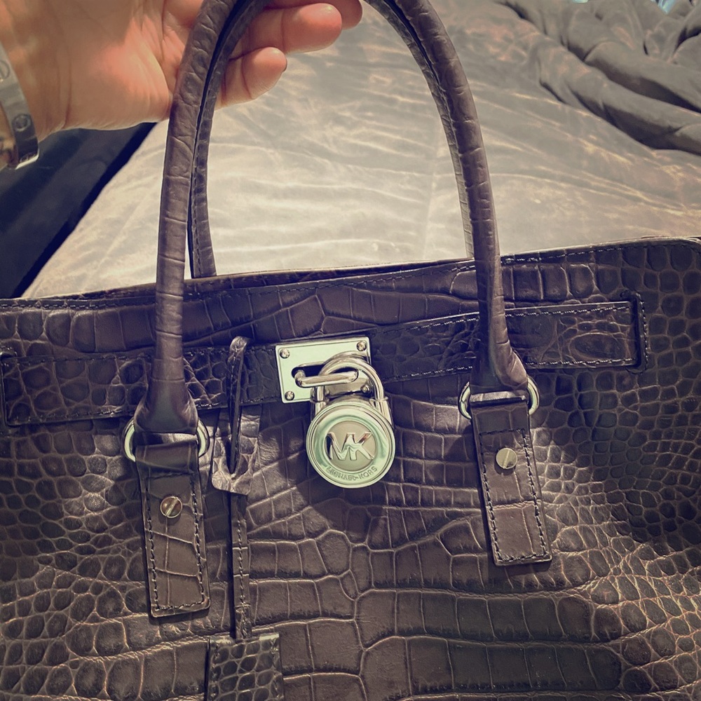 Large Brown MK bag with matching wallet